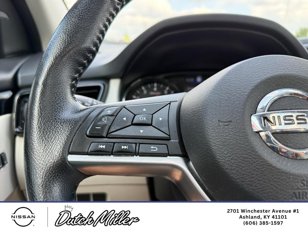 2022 Nissan Rogue Sport SL