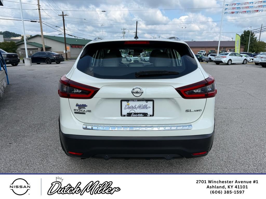 2022 Nissan Rogue Sport SL