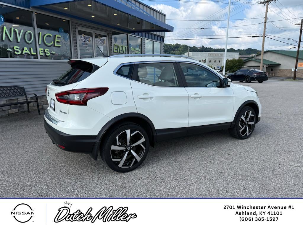 2022 Nissan Rogue Sport SL