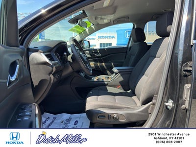 2023 GMC Acadia SLE