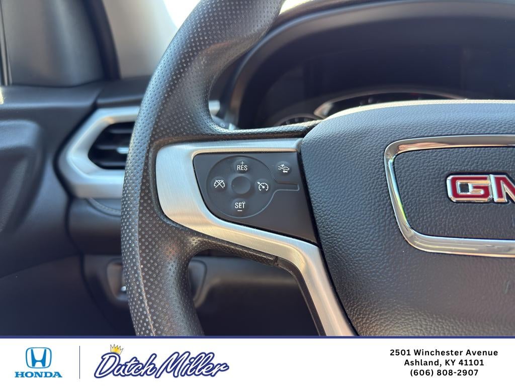 2023 GMC Acadia SLE