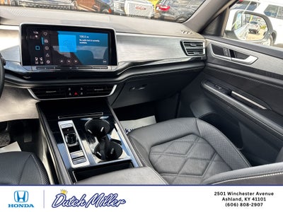 2025 Volkswagen Atlas Cross Sport 2.0T SE w/Technology