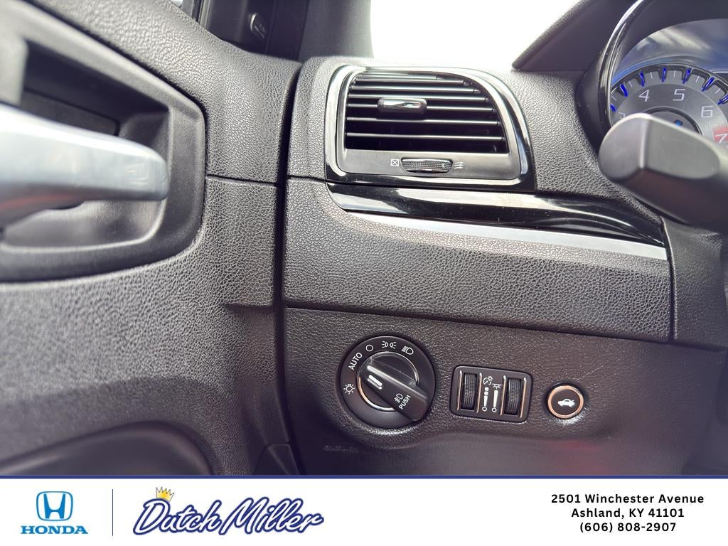 2022 Chrysler 300S 300S