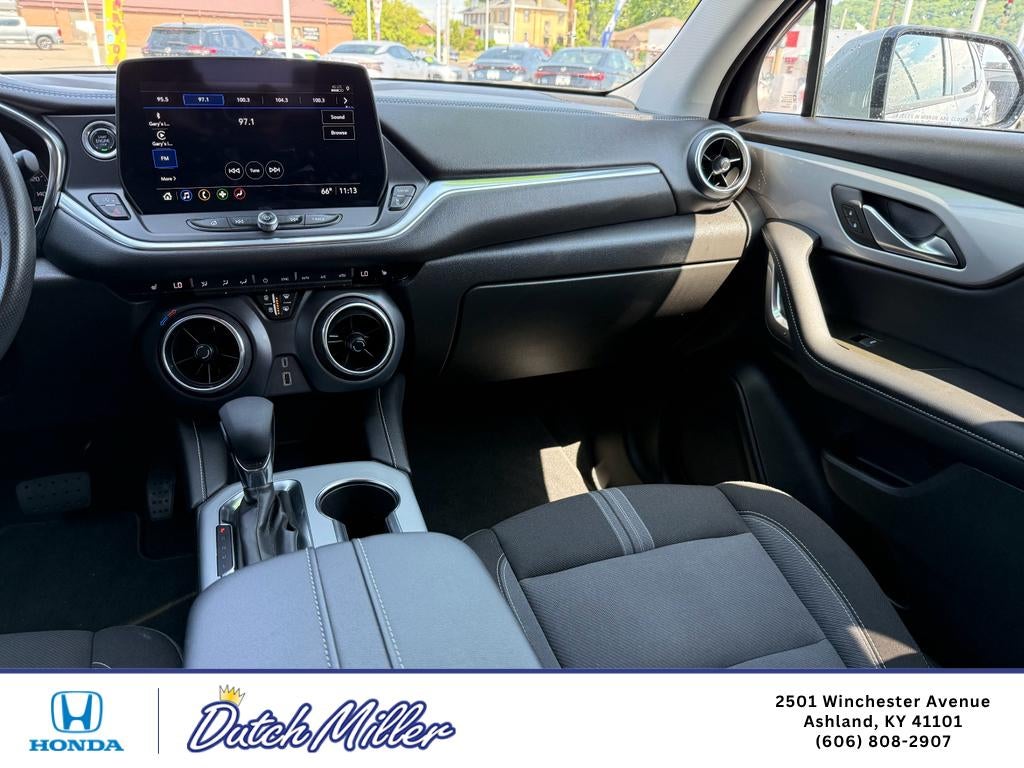 2025 Chevrolet Blazer LT