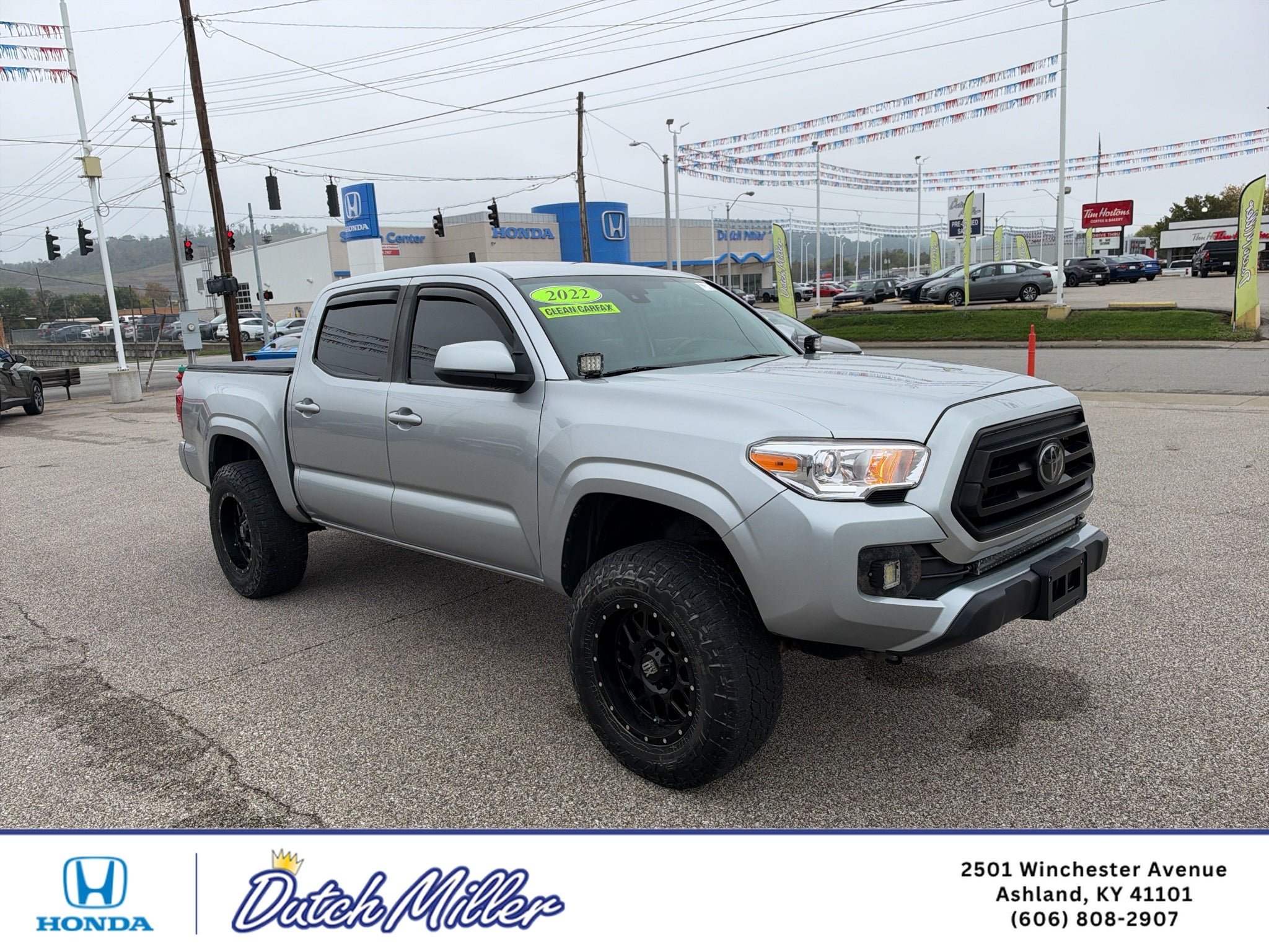 2022 Toyota Tacoma SR