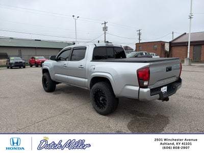 2022 Toyota Tacoma SR