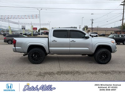 2022 Toyota Tacoma SR