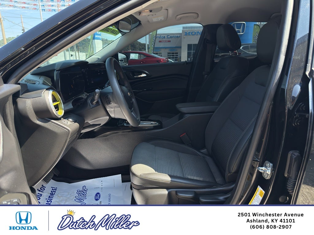 2024 Chevrolet Trax LT