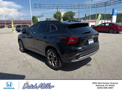 2024 Chevrolet Trax LT