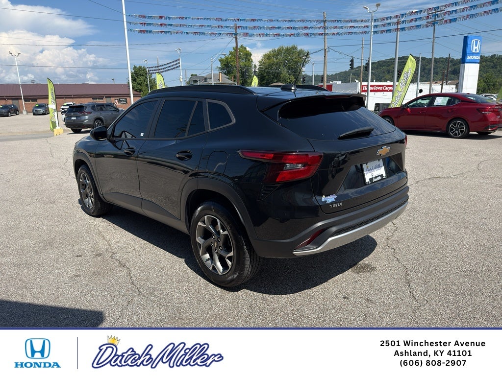 2024 Chevrolet Trax LT