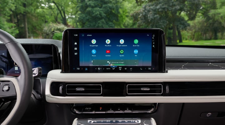 The center touchscreen inside a 2027 Lincoln Aviator® Black Label™ SUV | Dutch Miller Lincoln of Ashland in Ashland KY