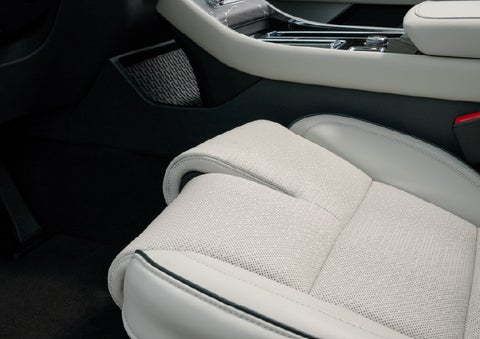 The front passenger Perfect Position seat is shown with the thigh extender adjusted.| Dutch Miller Lincoln of Ashland in Ashland KY